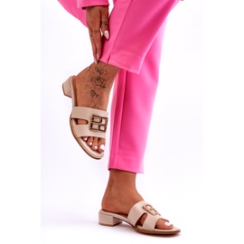 Naisten tyylikkäät beigenväriset varvastossut kullalla koristellulla 2