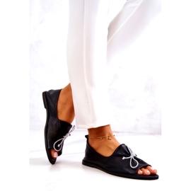 Nahkaiset naisten balerinat Nicole 2660/001 musta 2