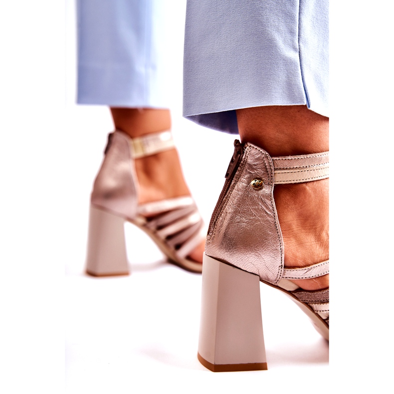 Naisten nahkasandaalit massiivisessa baarissa Maciejka 05514-04 beige-kulta 2