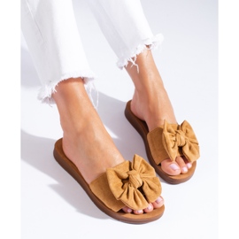 Naisten ruskeat sandaalit Shelovet-rusetilla 2