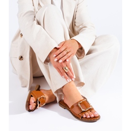 Naisten ruskeat Shelovet-tossut 1