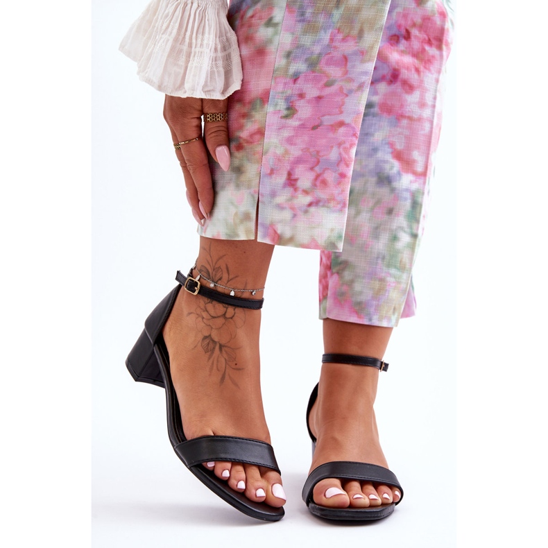 Nahkakorkosandaalit Pelkkä musta Inspire Me! 1