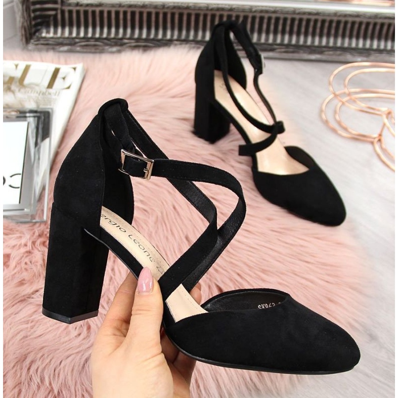 Sandaalit pylväässä Sergio Leone W SK248A musta 2