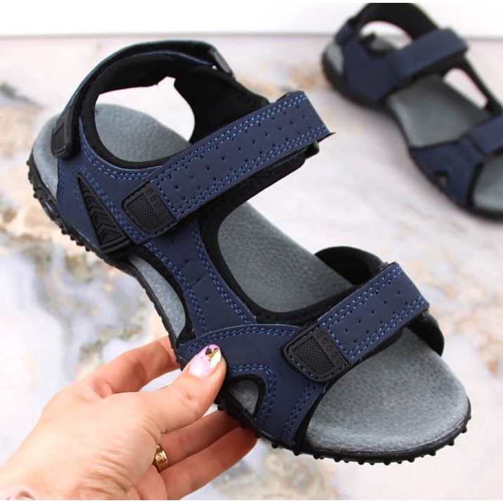 American Club W AM929B laivastonsiniset urheilusandaalit tarranauhalla 1