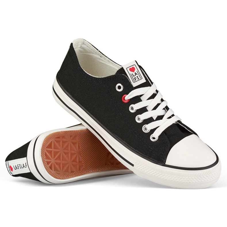 La.Fi mustat tennarit 1