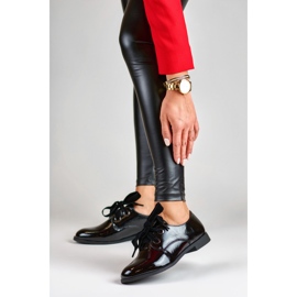 La.Fi Tyylikkäät lakatut kengät musta 2