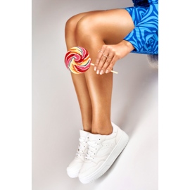 Emilin valkoiset klassiset lenkkarit valkoinen 1