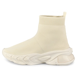 Naisten korkeabeiget kengät 2