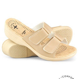 Mukavat naisten tossut tarranauhalla beige 1