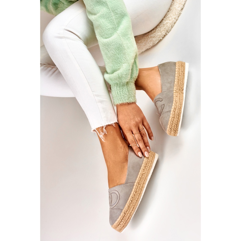 Harmaat alustan espadrillit 2