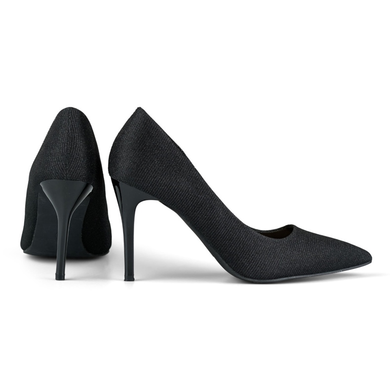 Tyylikkäät mustat korkokengät kevyellä glitterillä 2