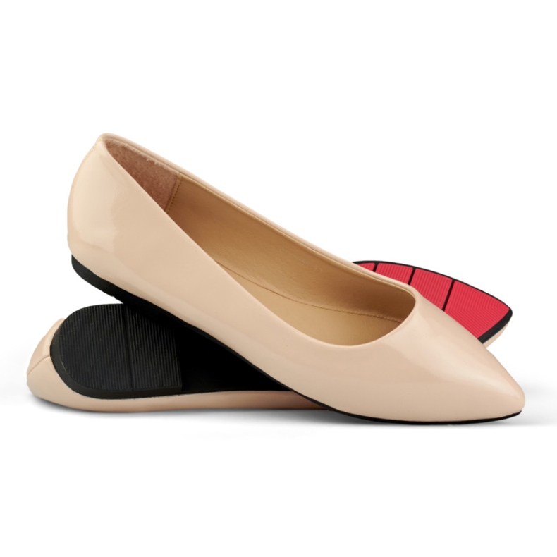 Naisten beige-lakatut ballerinat 1
