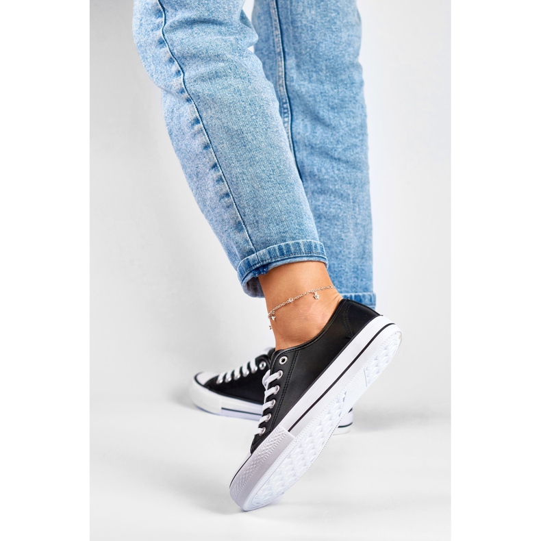 Naisten mustat ekologiset lenkkarit 2