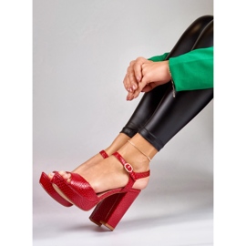 Punaiset korkokengät sandaalit punainen 1