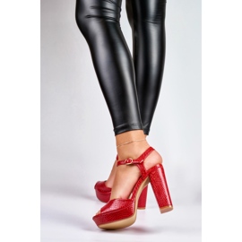 Punaiset korkokengät sandaalit punainen 2