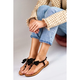 Mustat naisten sandaalit rusetilla 2