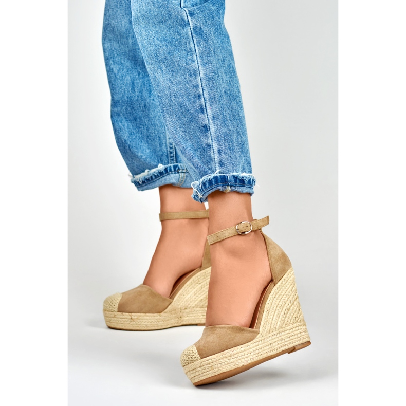 Naisten tummanbeiget wedge-espadrillit 2
