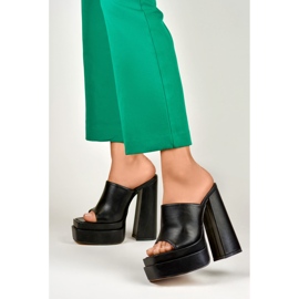 Evelyn mustat korkokengät 2