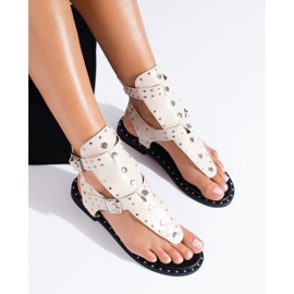 Shelovetin beige-gladiaattorivarvastossut suihkuilla 1