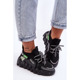 PS1 Mustat Evolution Fashion -lenkkarit 1