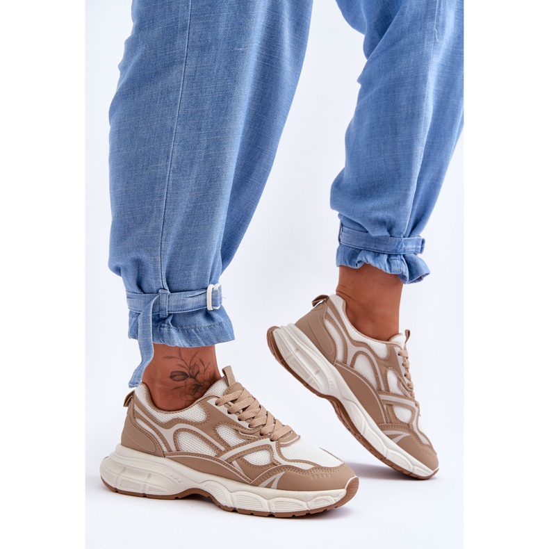 FG2 Naisten urheilukengät beige Contiro 1