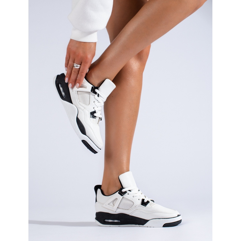 Shelovetin mustavalkoiset lenkkarit paksulla pohjalla valkoinen 1