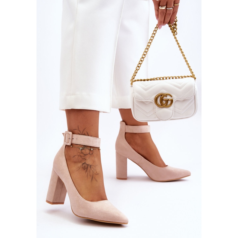 Suede Elegant Pumps Beige Gloria 1