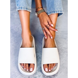 Yang Valkoiset tyynytossut valkoinen 1