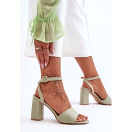 Harriet Green Suede korkeakorkoiset sandaalit vihreä 2