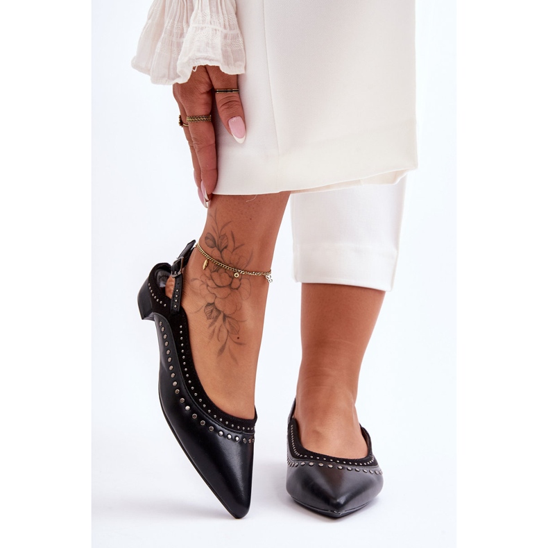 PG1 Nahkainen balerinat napeilla Musta Laroshe 1