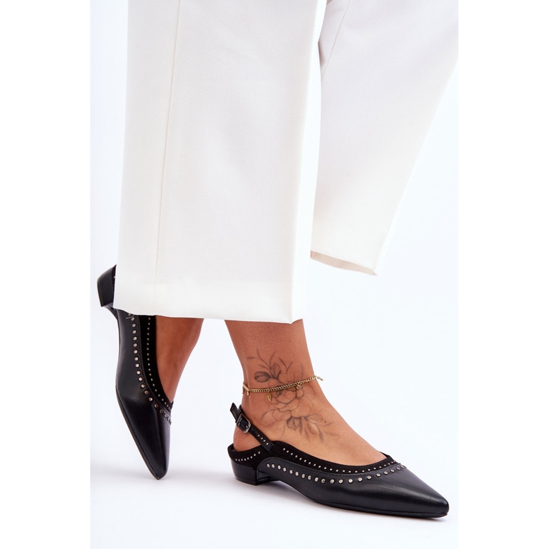 PG1 Nahkainen balerinat napeilla Musta Laroshe 2