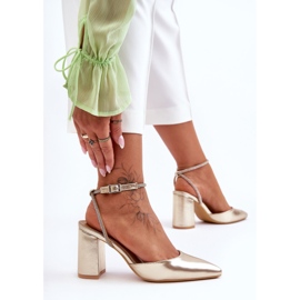 Nahkapumput koristeellisella hihnalla Golden Lirosa kultainen 2