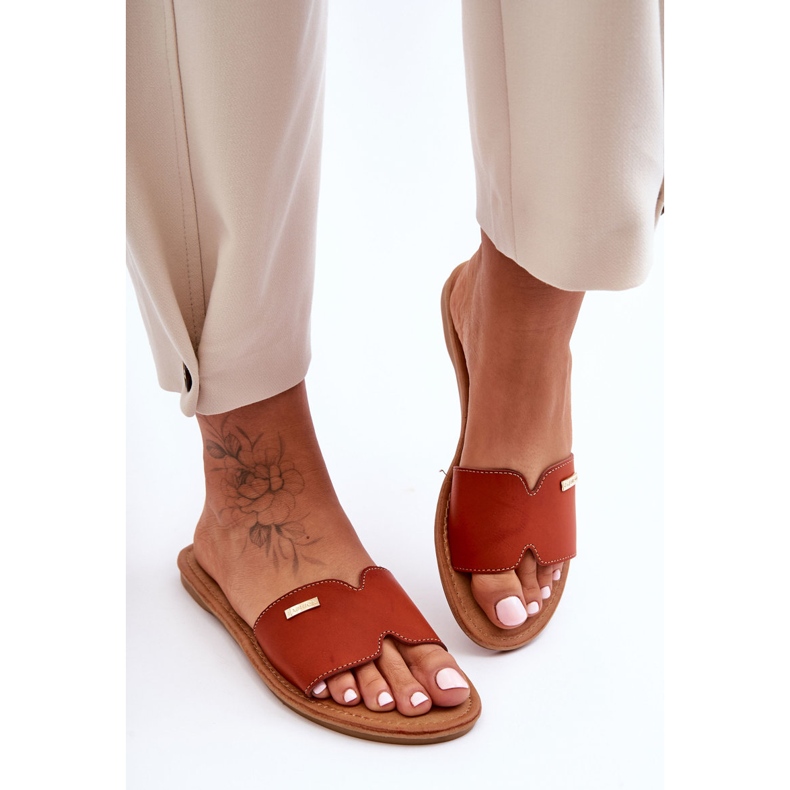 Naisten mukavat tasakorkoiset sandaalit Ruskea Coraline 1