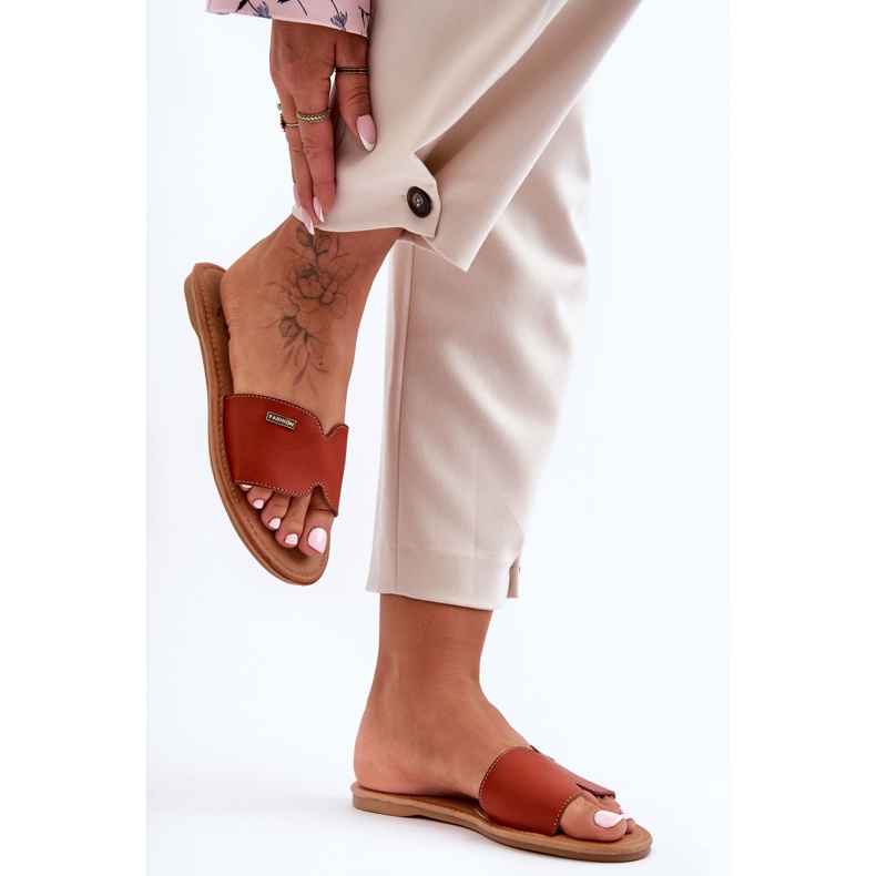 Naisten mukavat tasakorkoiset sandaalit Ruskea Coraline 2