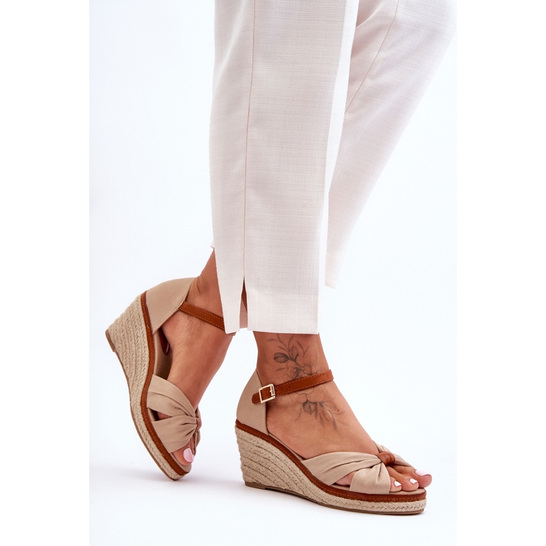 Artista Beige Wedge sandaalit 2