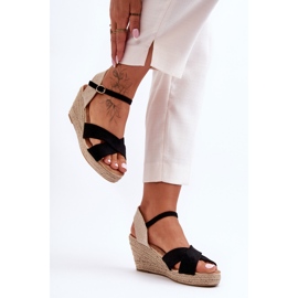 Naisten mokkanahkaiset sandaalit, musta Tessa 1