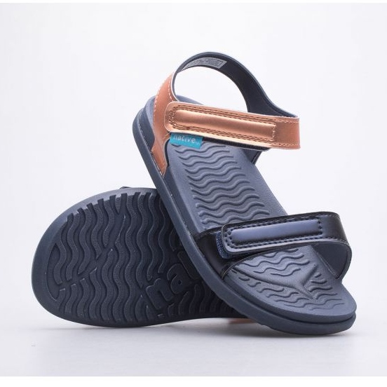 Native Charley Metallic Child sandaalit 63109117-8936 kultainen 1