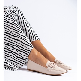 Tyylikkäät naisten Shelovet beige-mokasiinit 2