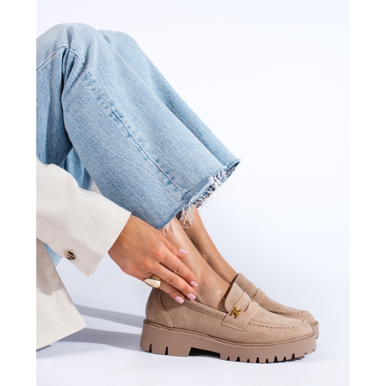 Shelovetin klassiset mokkanahkaiset vaaleabeiget naisten kengät 1