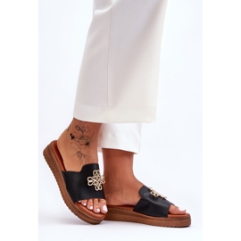 PG1 Naisten mustat Azera-koristetossut 1