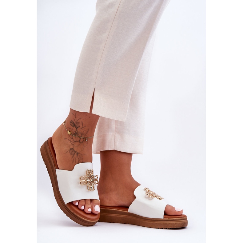 PG1 Naisten nahkaiset tossut, joissa on valkoinen azerakoristelu 1