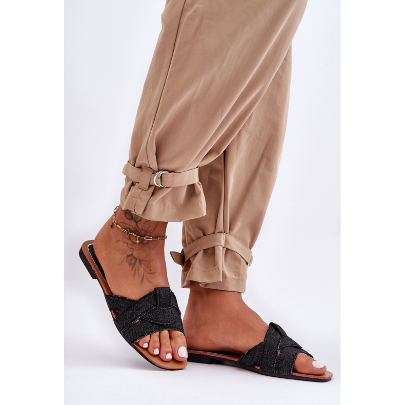 Naisten mustat Aversa-kangastossut 1