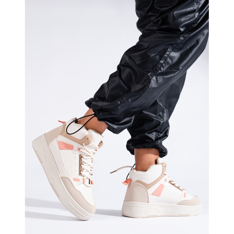 High Shelovet naisten beige-lenkkarit 1