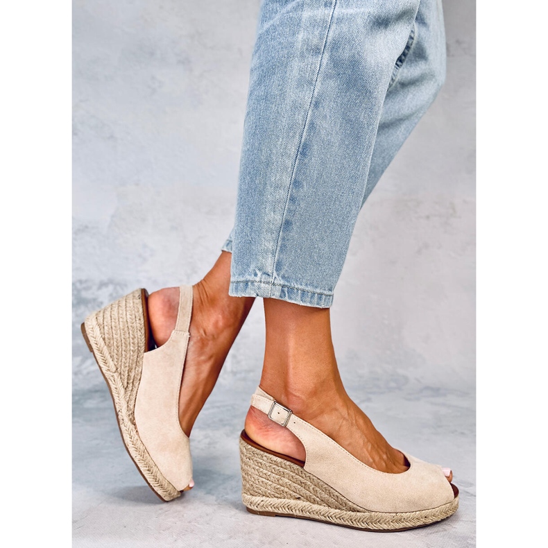 Nevil Beige espadrillit avoimella varpaalla 1