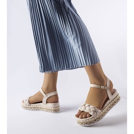 Katrinin beige-tasosandaalit vihreä 1