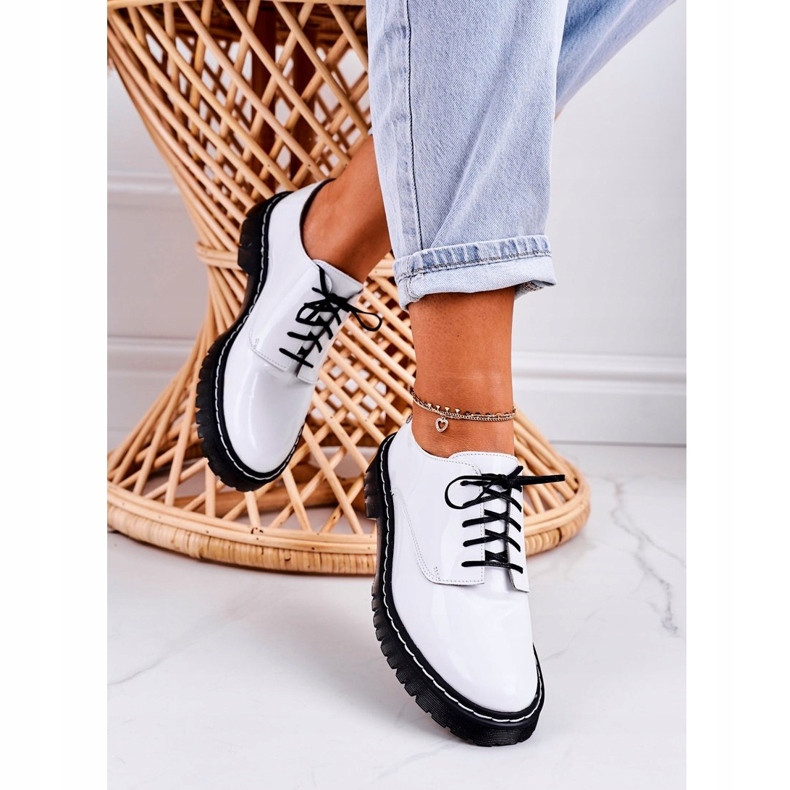 Naisten nahkakengät Oxford Maciejka White Losted 04087-11 valkoinen 2