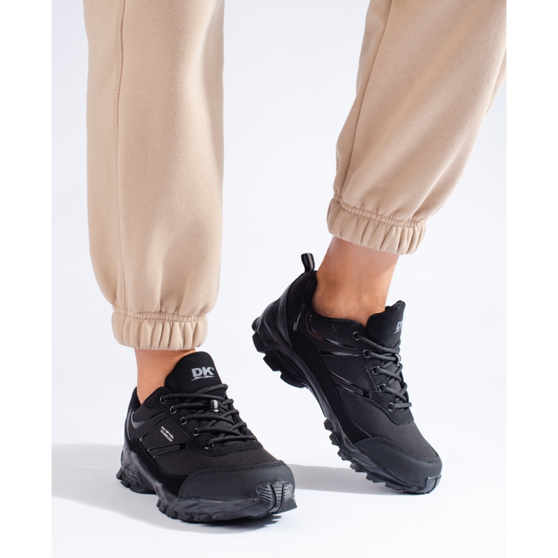 DK mustat naisten vaelluskengät 1