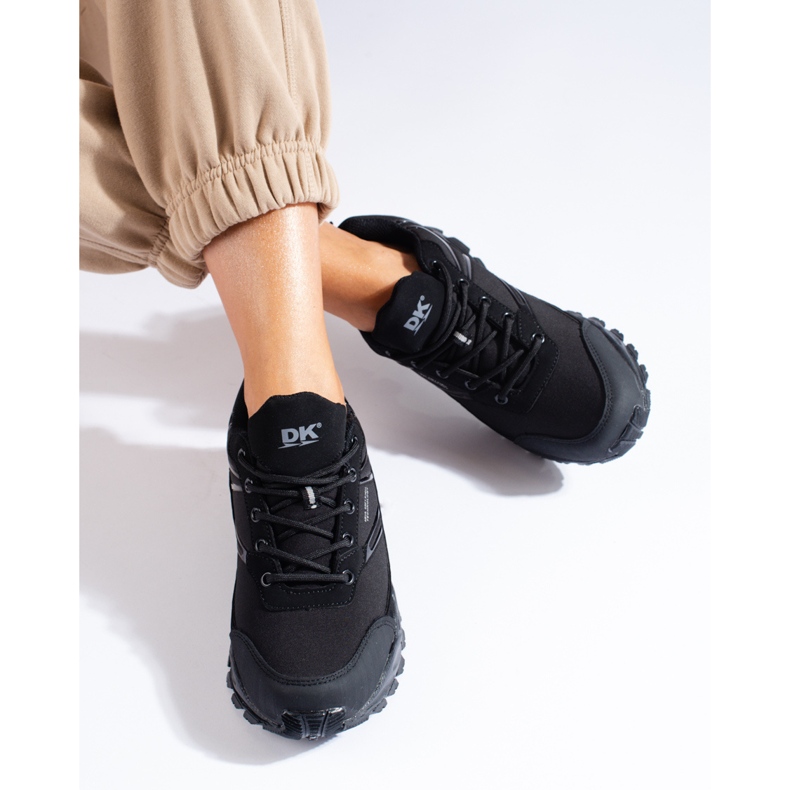 DK mustat naisten vaelluskengät 2