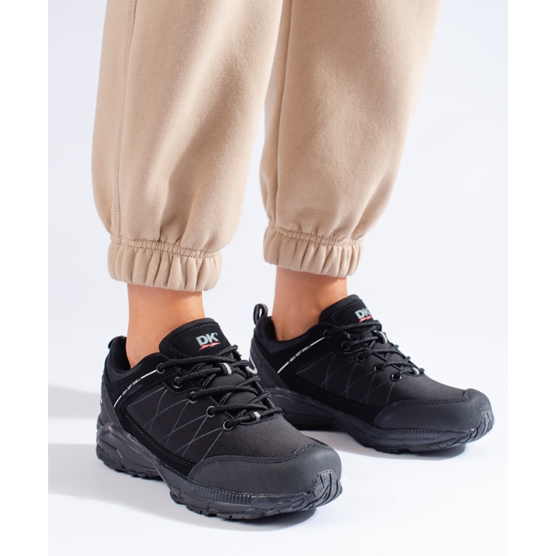 DK mustat naisten vaelluskengät 2