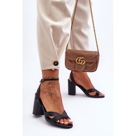 PS1 Klassiset sandaalit mustalla Zipola-korolla 1